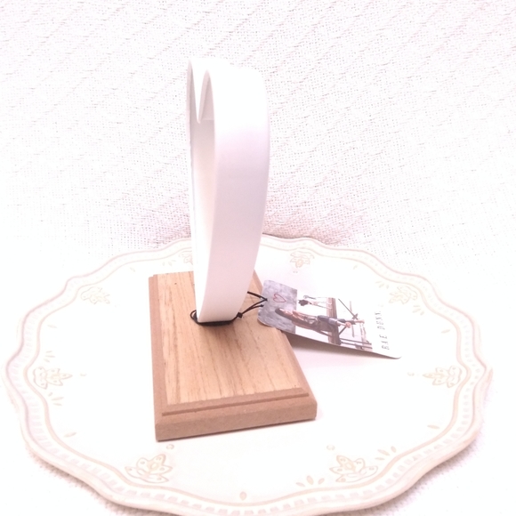 NWT Rae Dunn "Mama." Metal Wood Heart Sign - Picture 4 of 10